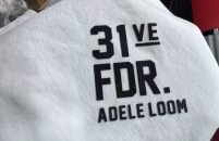 武汉三工刻字膜激光打标机，赋能服饰个性定制新浪潮